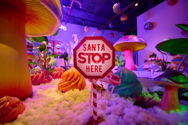 Santa Claus llega a Sweet Space, el museo más dulce de la ciudad