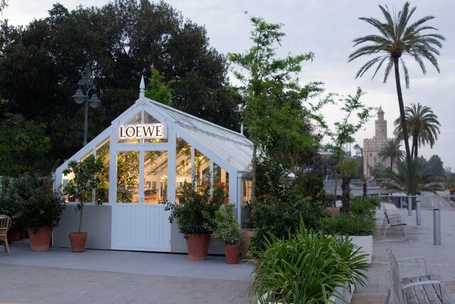 «LOEWE Greenhouse», el invernadero itinerante de LOEWE Perfumes, llega a Sevilla