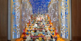 Altar de Muertos 2025 en la Casa de México