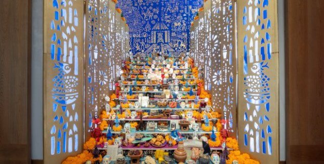 Altar de Muertos 2025 en la Casa de México