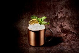 La Coctelería de Barbillón abre sus puertas en Aravaca: cócteles de autor y alma mediterránea