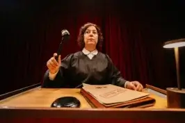 The Jury Experience: Muerte a babor