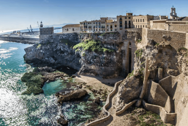 Qué ver en Melilla: una ciudad entre fortalezas, modernismo y cuatro culturas