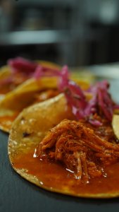 Tacos variados de Tiki Taco